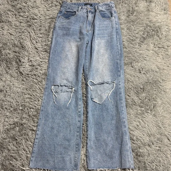 Distressed Light Blue Wide Leg - Picture 6 of 16